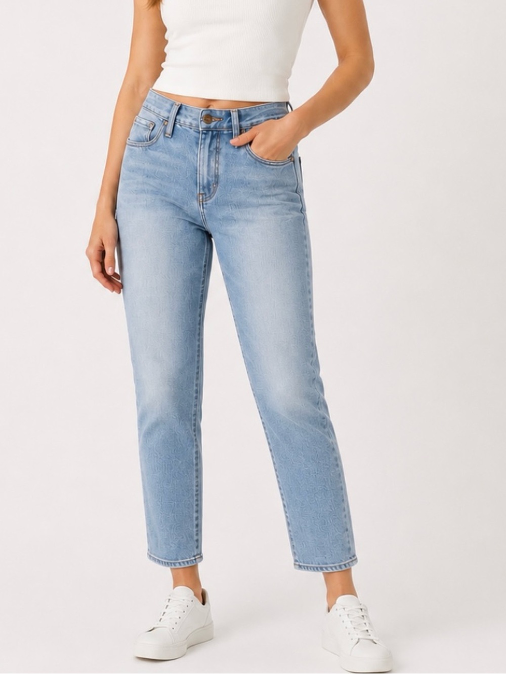 ATHLETA Sculptek Light Blue High Rise Slim Straight Jeans in Zion Wash Sz. 6